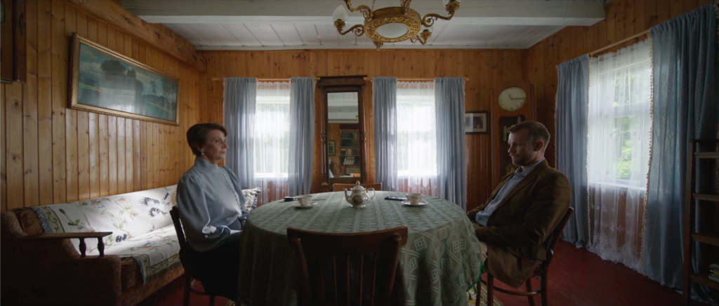 чайный сервиз в сериале великий и могучий - комедия