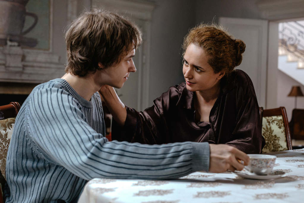 Виктория Исакова, Макар Хлебников - дети перемен сериал